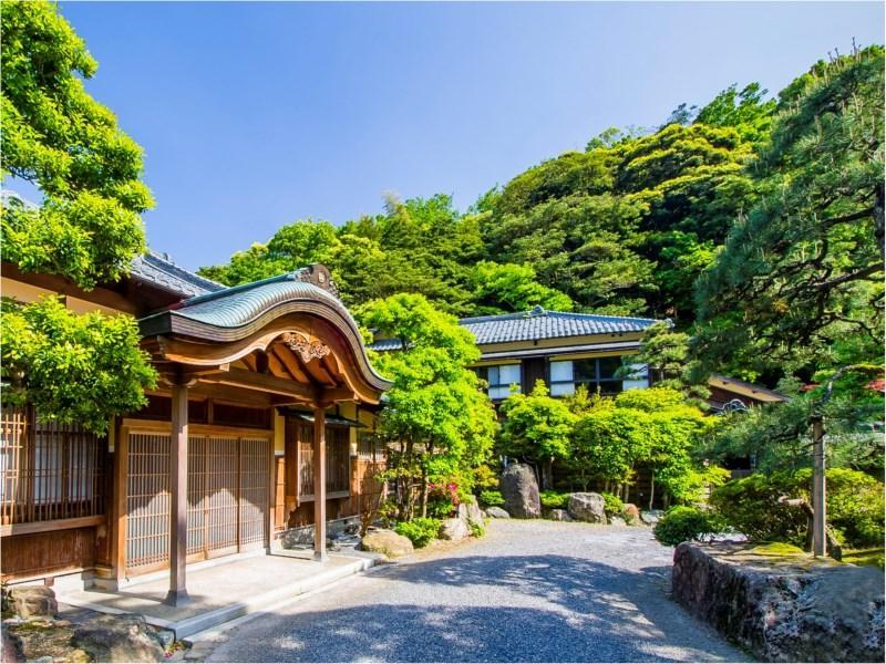 Yutouya Ryokan Тойока Екстериор снимка