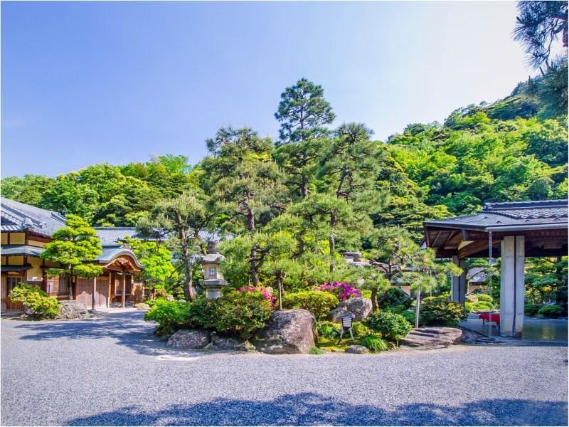 Yutouya Ryokan Тойока Екстериор снимка