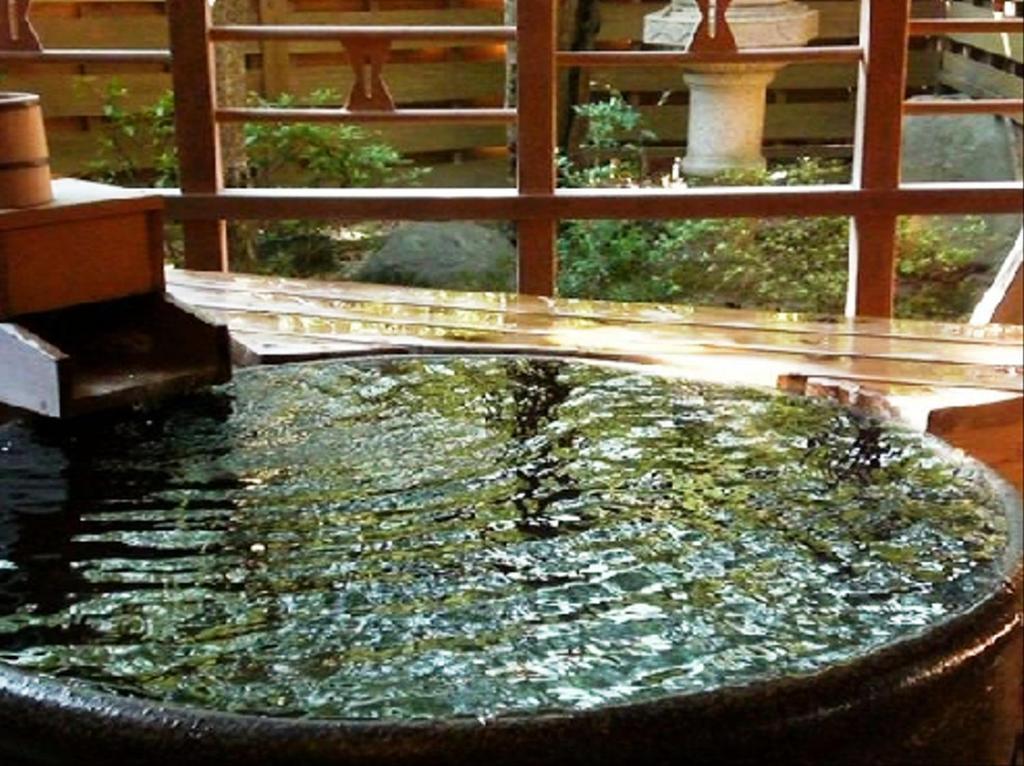 Yutouya Ryokan Тойока Екстериор снимка