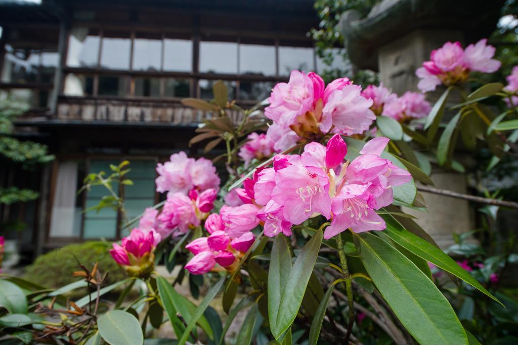 Yutouya Ryokan Тойока Екстериор снимка