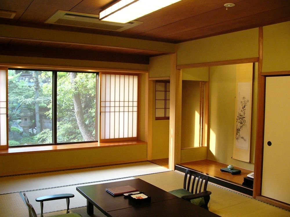 Yutouya Ryokan Тойока Екстериор снимка